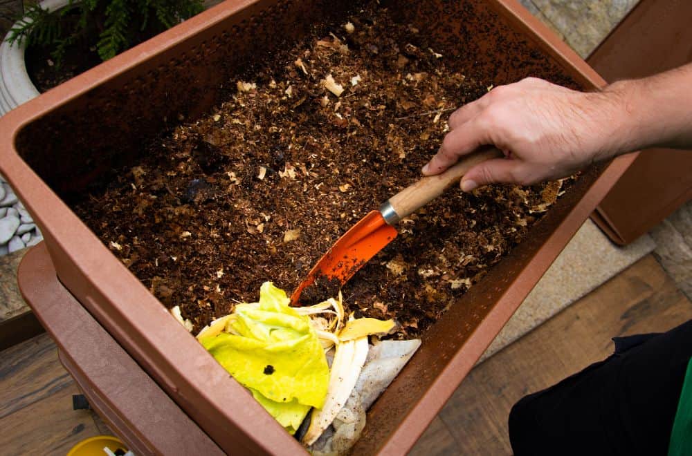 The Ways to Store Your Compost Based on the Term
