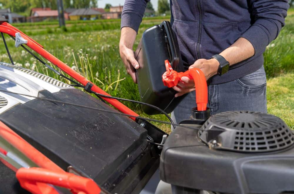 Can You Use Car Oil in a Lawn Mower? (YES and NO!)