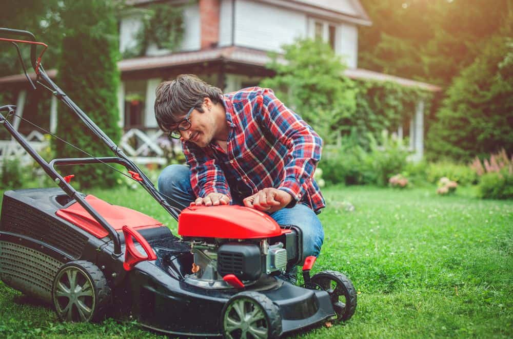 Clean a Fuel System of Your Lawn mower