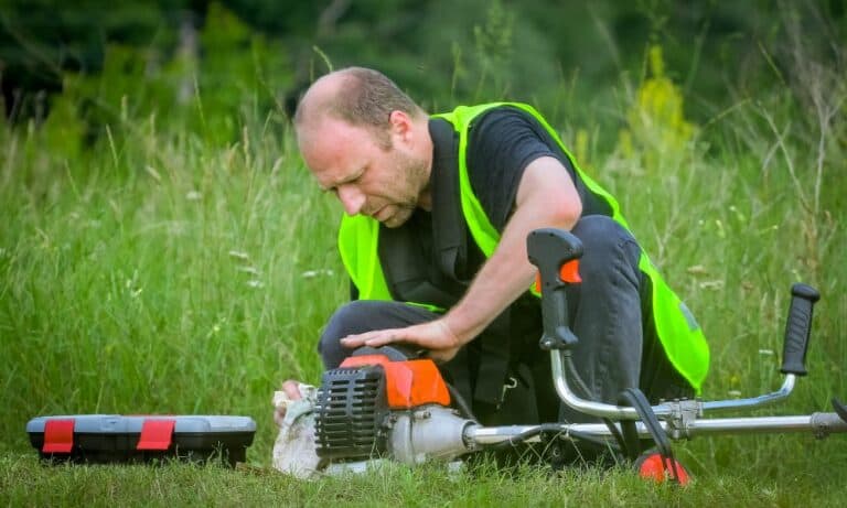 9 Tips to Use Weed Eater Like a Pro